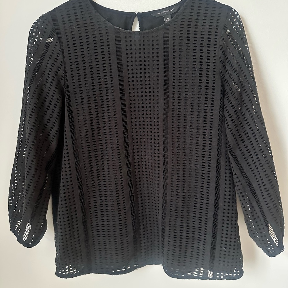 Banana Republic Black Eyelet Blouse Keyhole Back - Medium